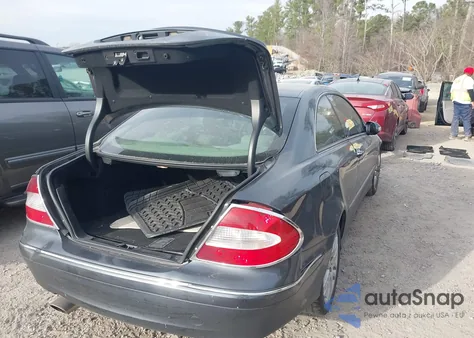 2008 Mercedes-Benz Clk 350 из США, поврежденный, VIN WDBTJ56H38F236864